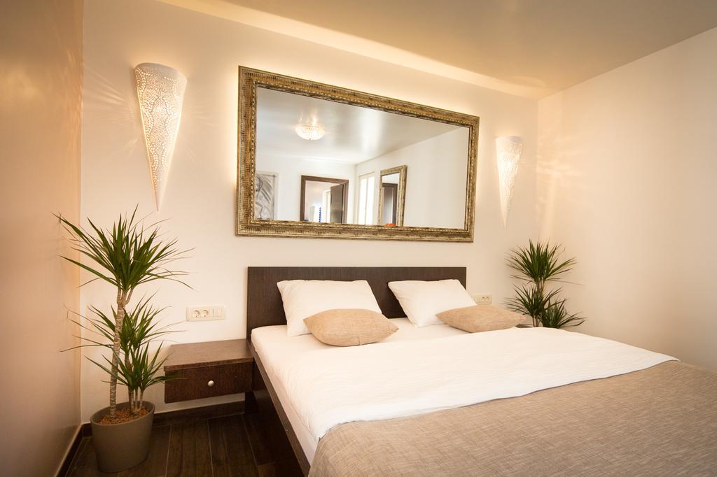 Apartment Shambala Sea View Rovigno Esterno foto